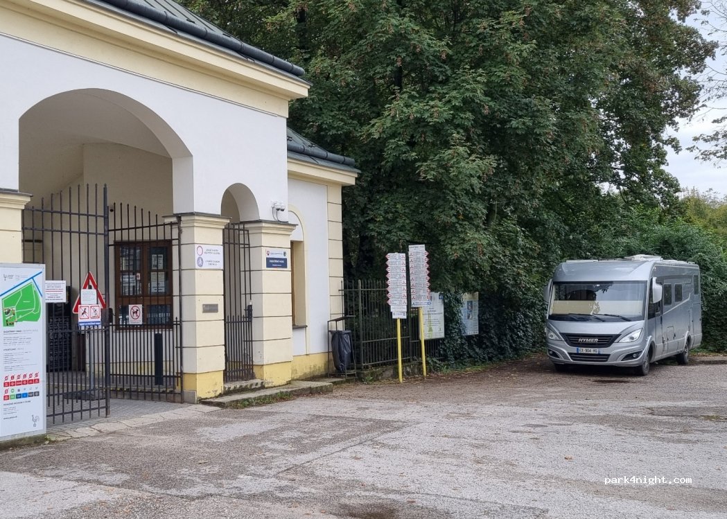(010 03) Žilina - 70/11 Zámocká — foto 4