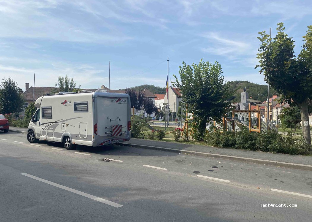 (555600) Ocna Sibiului - 4 Piața Traian — foto