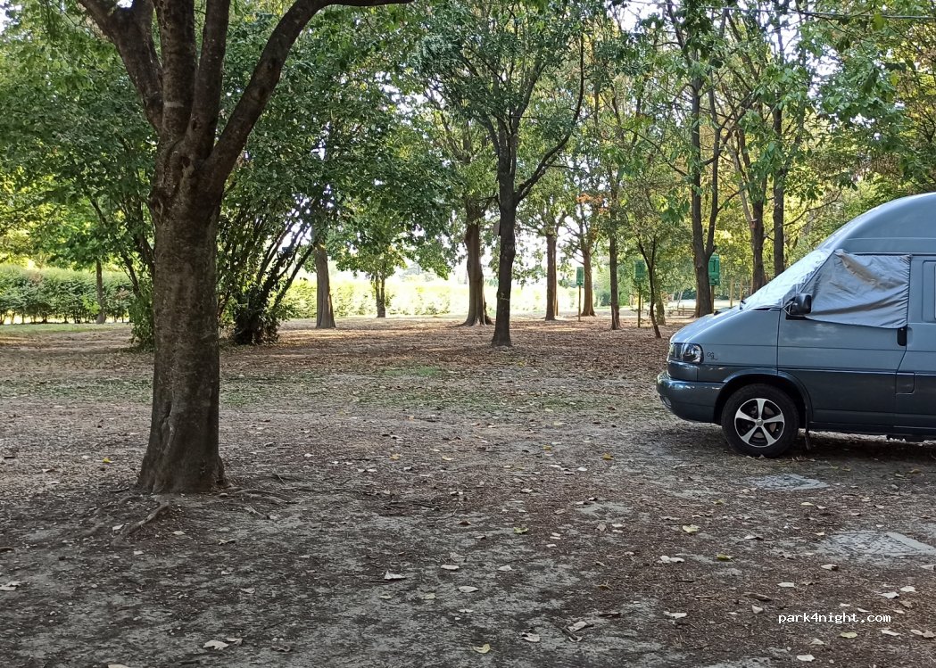 (45022) Bagnolo di Po - 746 Via Vallalta — foto