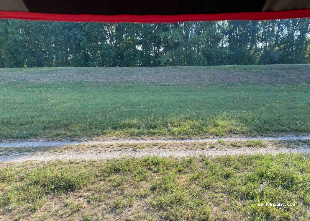(9226) Dunasziget - 8 Duna utca — foto