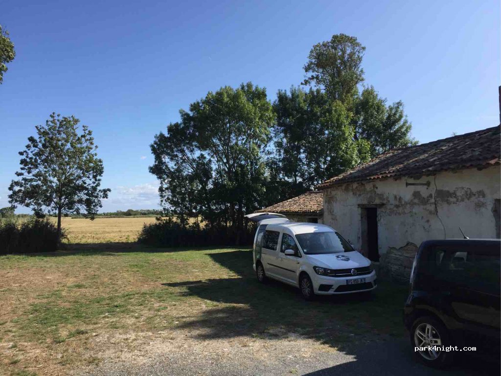 (17150) Saint-Sorlin-de-Conac - 407 Route de Conac — foto 2