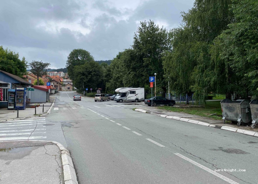 (9956+QX2) Pljevlja - 33 Prvog Decembra — foto 2
