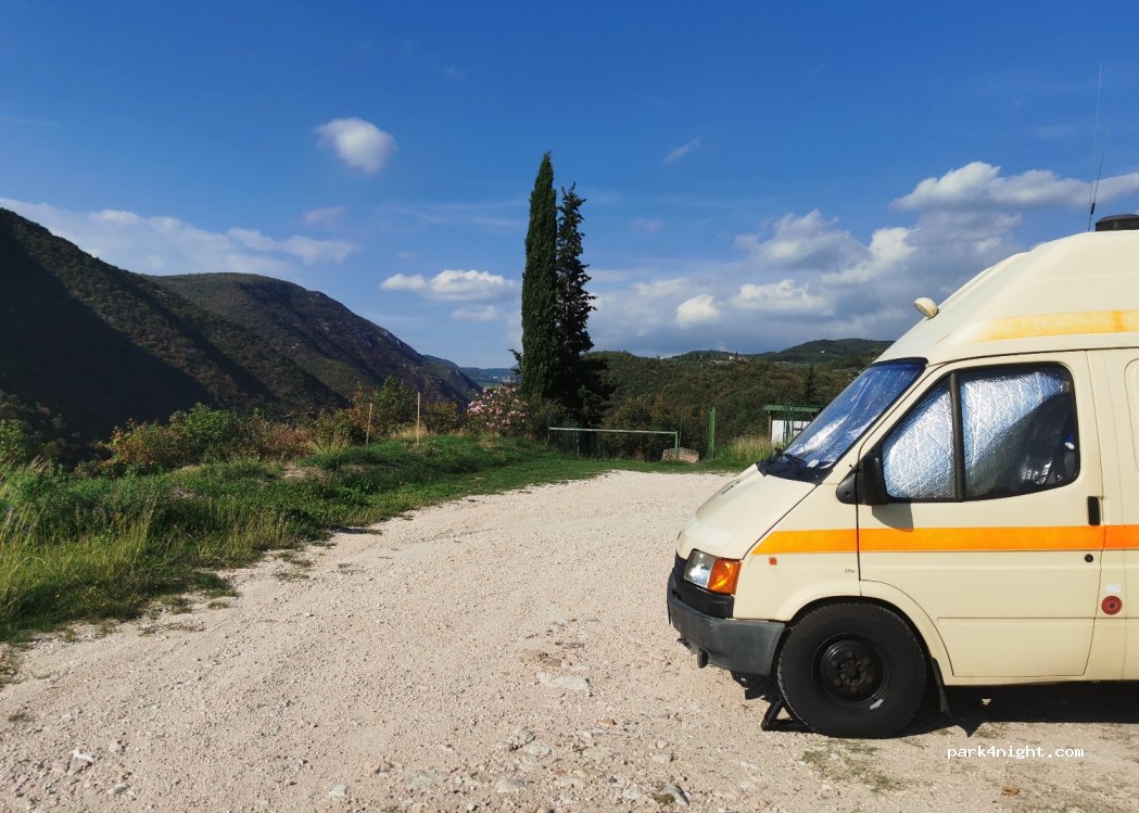 (37022) Fumane - Località Santoccio — foto