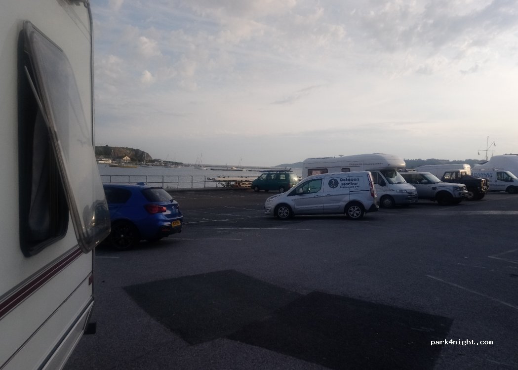 (PL4 0LP) Plymouth - Commercial Pl — foto