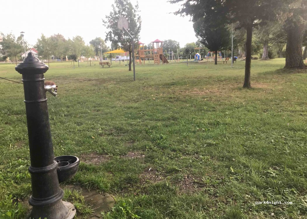 (9019) Győr - 55 Szent László út — foto