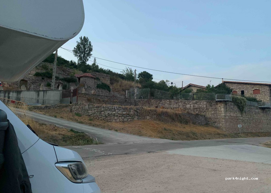(09248) Valdazo - 2 Calle Doctor Abilio del Campo — foto 2
