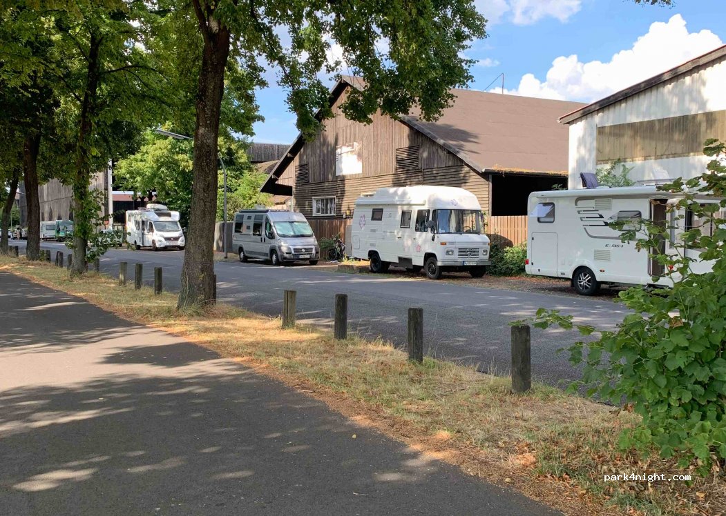 (50679) Köln - 6 Alfred-Schütte-Allee — foto