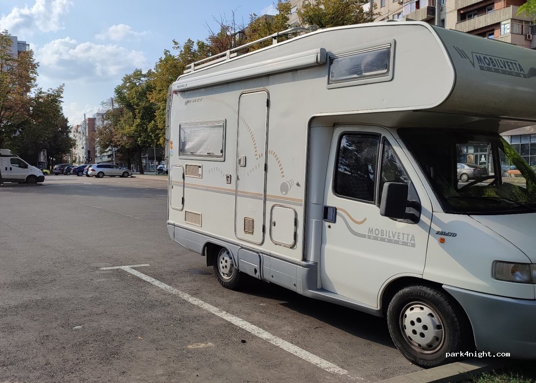 (700040) Iași - 51 Strada Cuza Vodă — foto 2