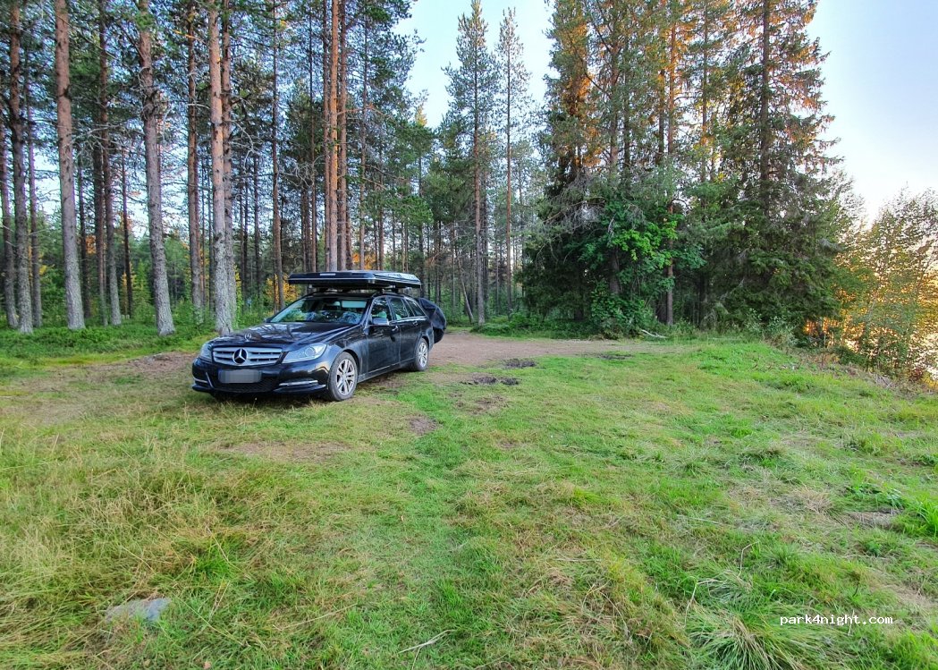 (984 91) Pajala - Unnamed Road — foto 2