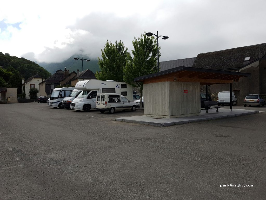 (64490) Bedous - 3 Rue Gambetta — foto