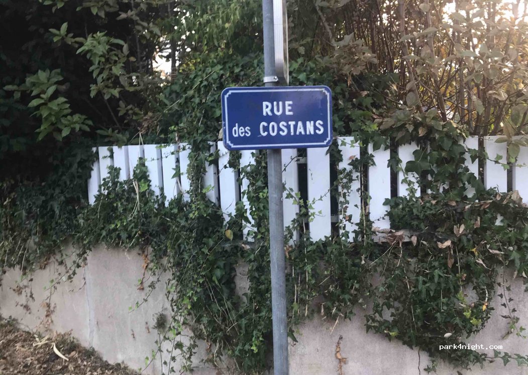 (22700) Perros-Guirec - 12 Rue des Costans — foto