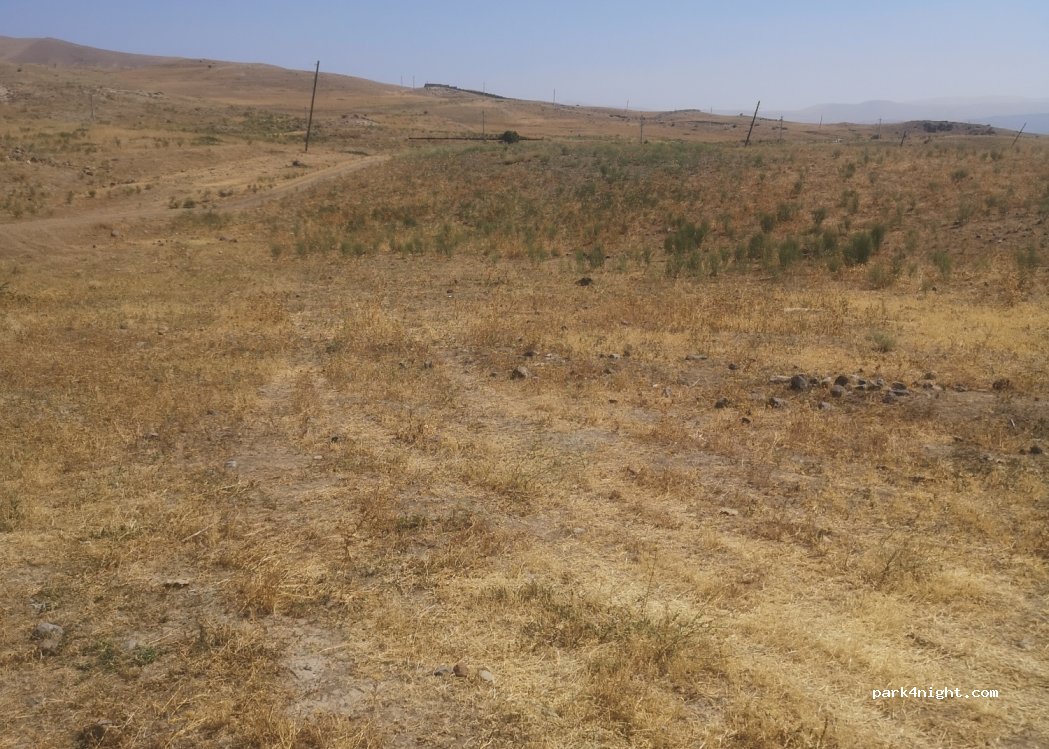 (2215) Garni - — foto