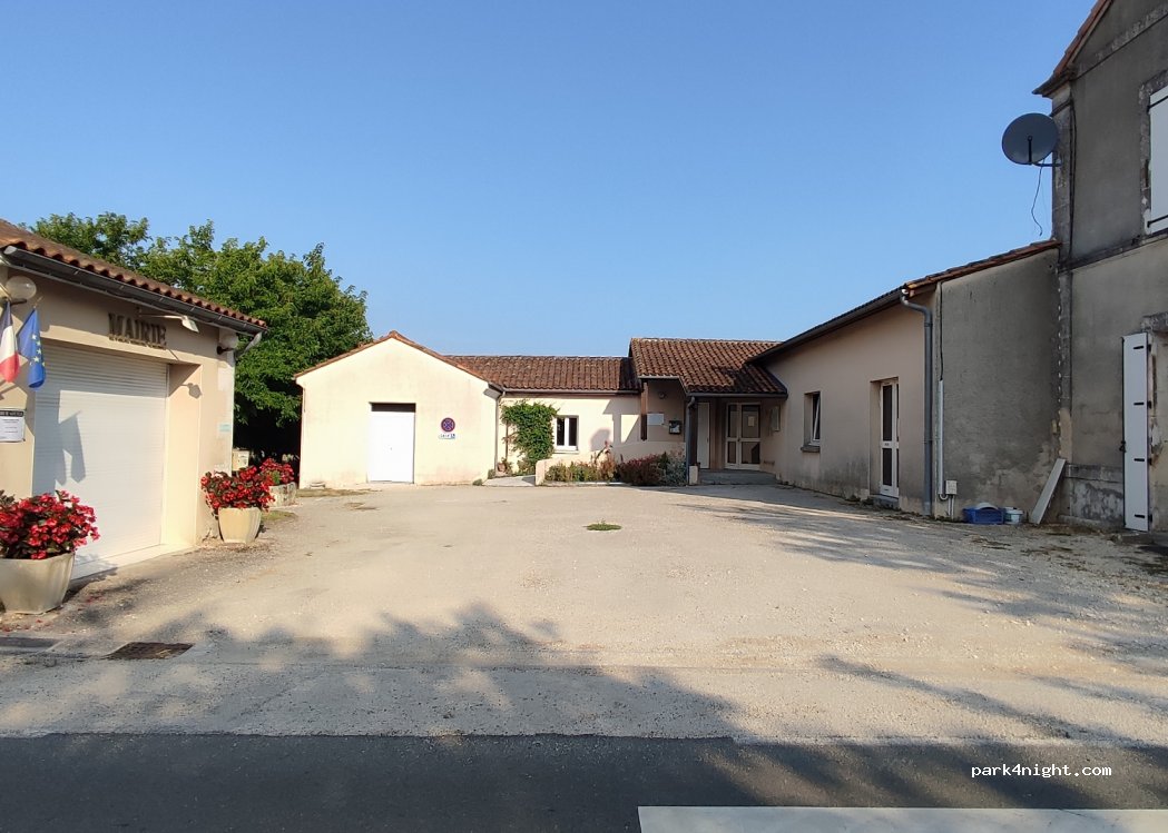 (16480) Saint-Félix - 19 Chez Launais — foto 2