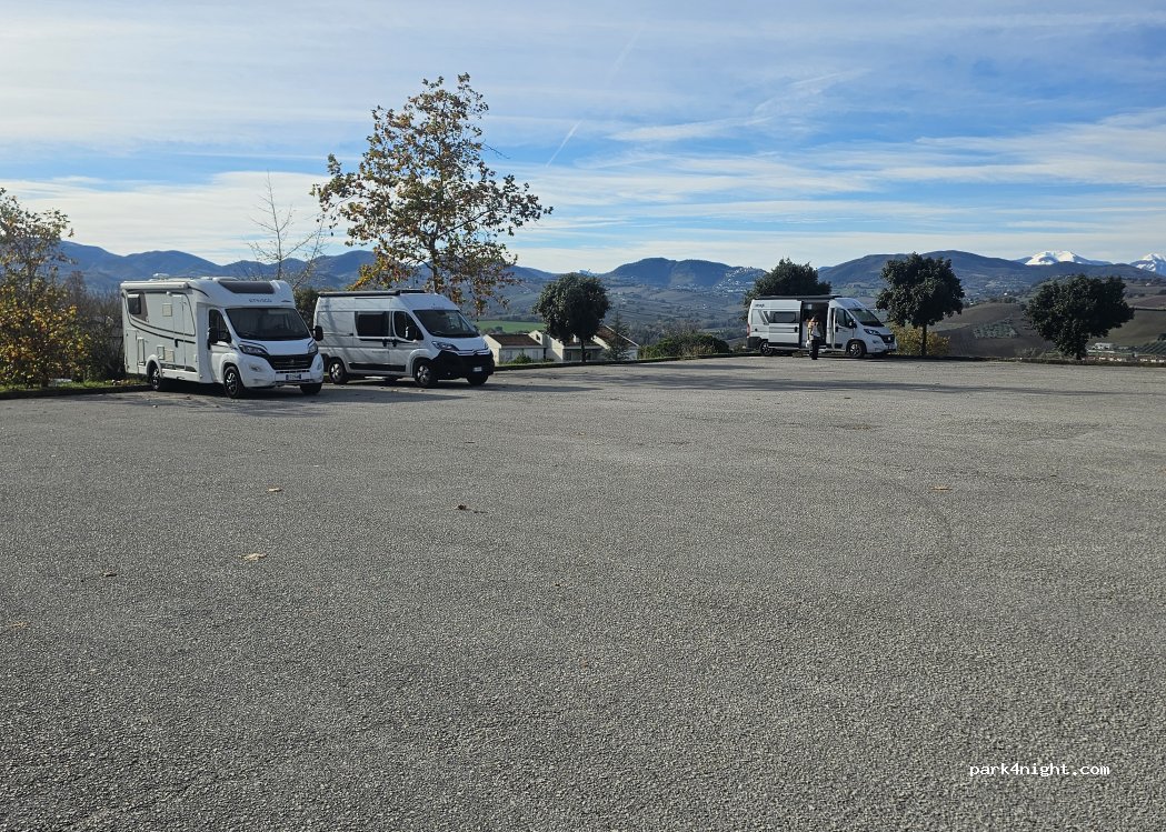 (60030) Serra De' conti - 1 Via Santa Maria — foto 2