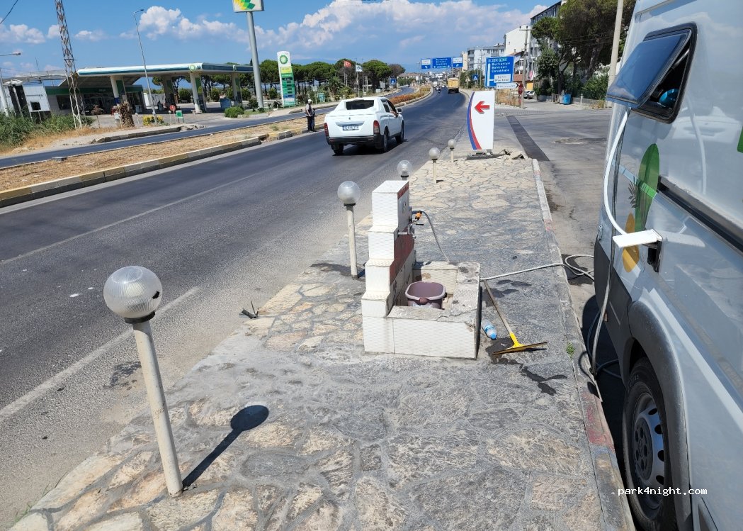 (10715) Gömeç - 2 İzmir Çanakkale Yolu — foto
