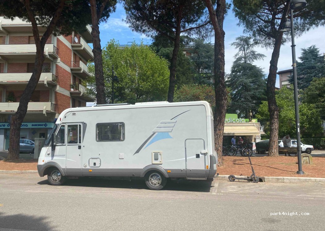 (52100) Arezzo - 119 Viale Giotto — foto 2