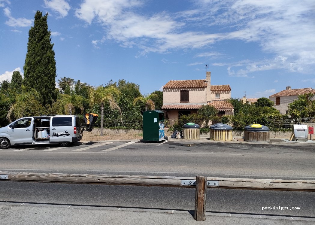 (83220) Le Pradet - 47 Rue Emmanuel Chabrier — foto 2