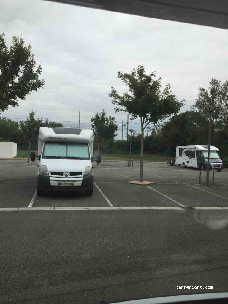 (31290) Villefranche-de-Lauragais - 170 Rue de la République — foto 3