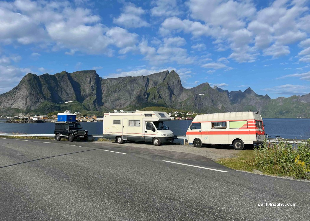 (8390) Reine - 134 Moskenes - Værøy — foto 2