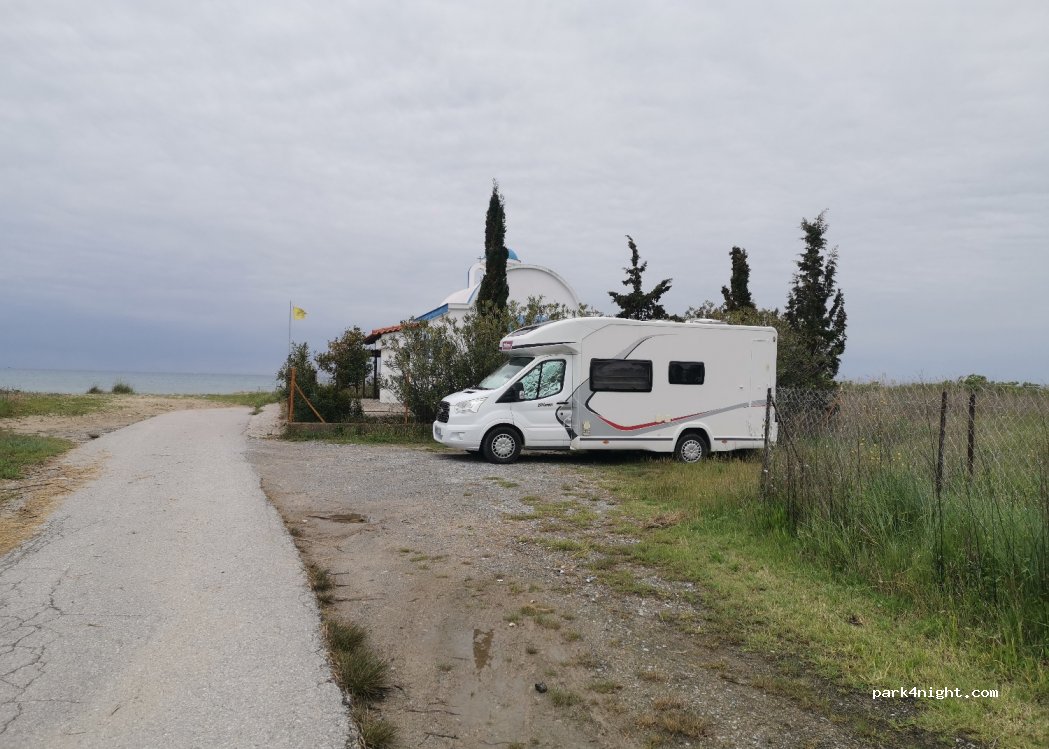 (575 00) Epanomi - Unnamed Road — foto 3