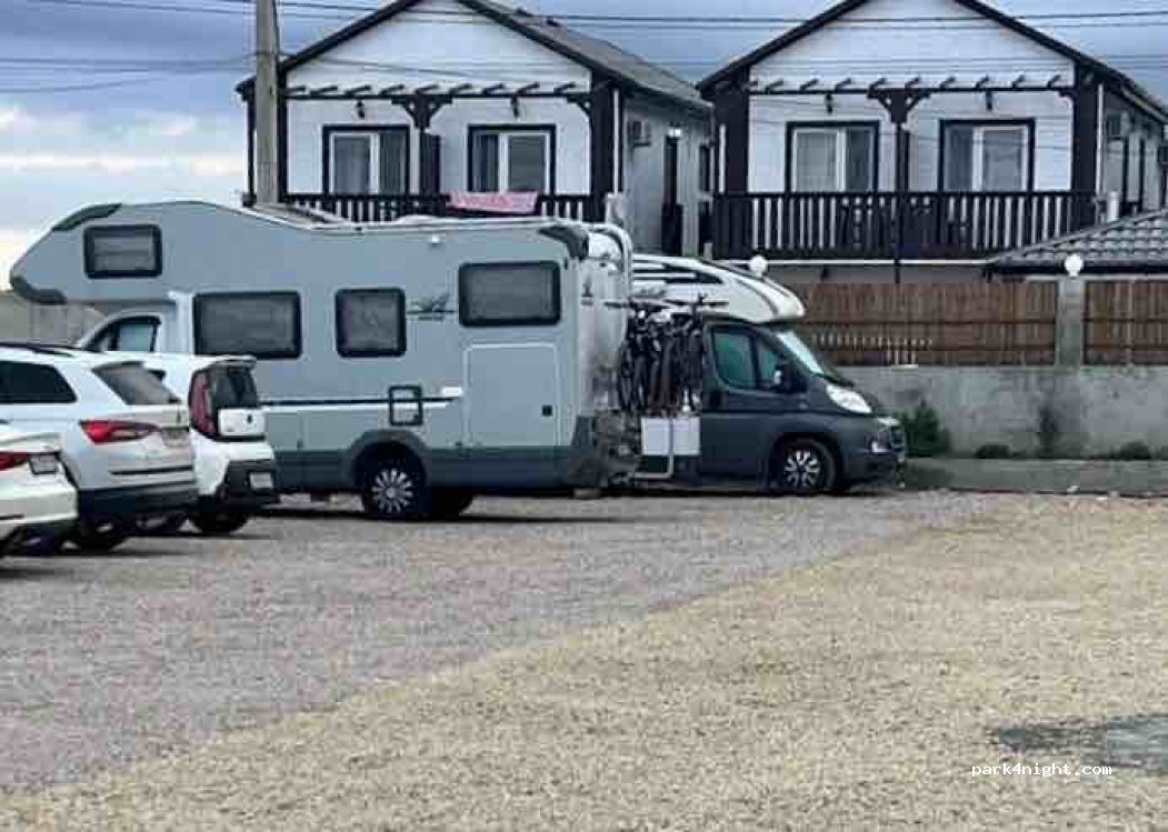 () Shtormove - Unnamed Road — foto 2