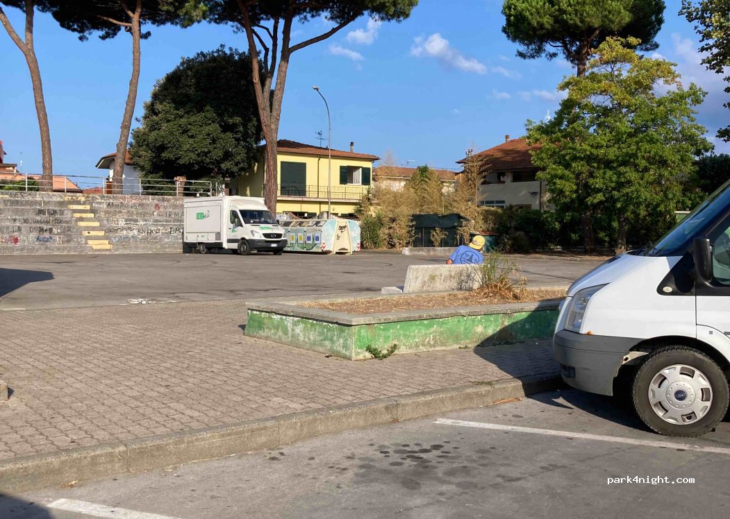 (55049) Torre del Lago Puccini - 2-8 Via Adone del Cima — foto 3