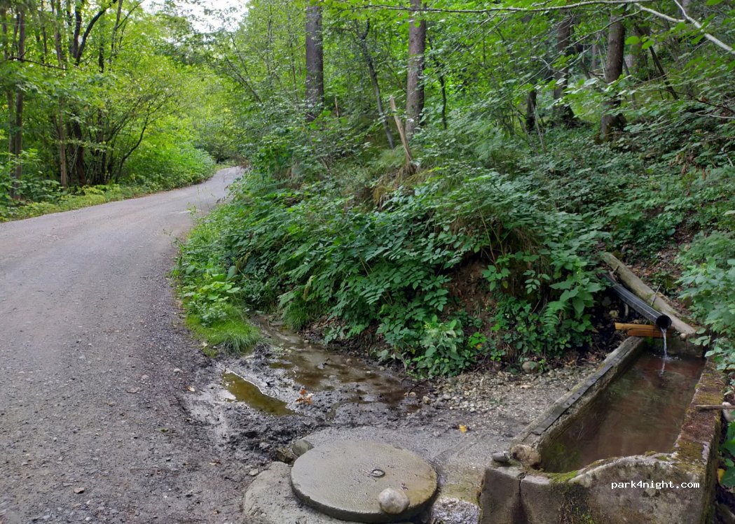 (4202) Naklo - Unnamen Road — foto