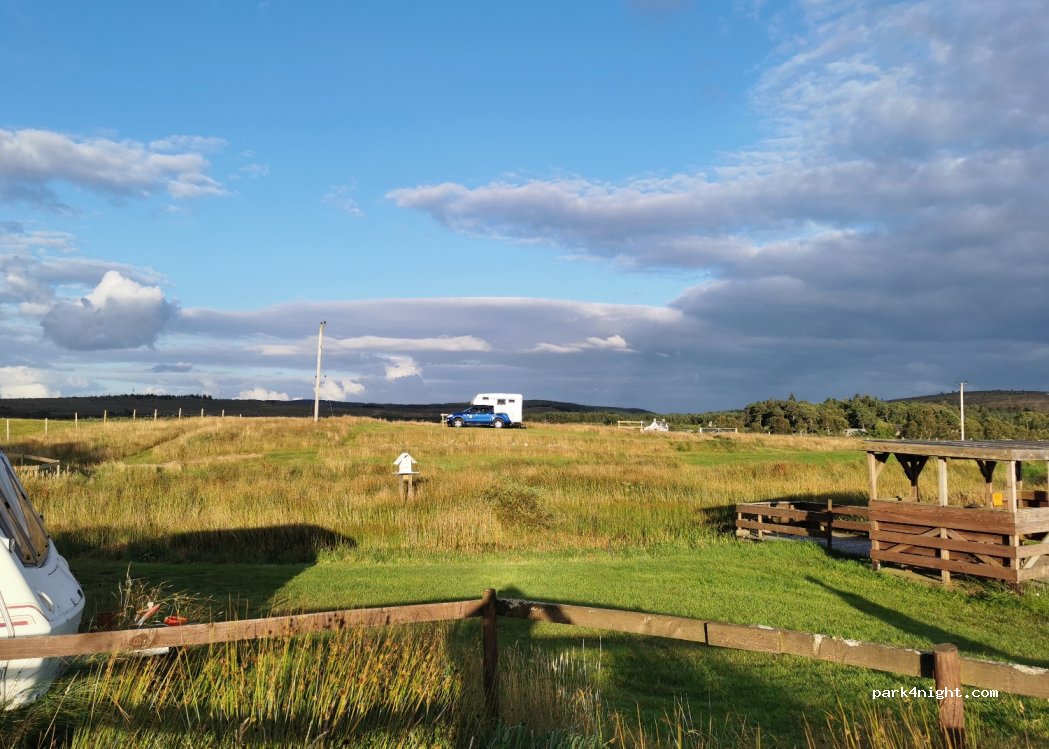 Pondside Camping & Accommodation — foto