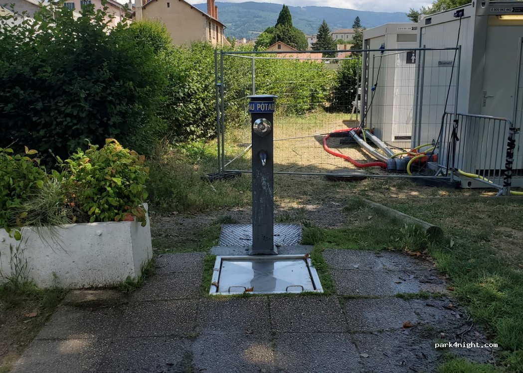 (63600) Ambert - Les Prairies — foto 4