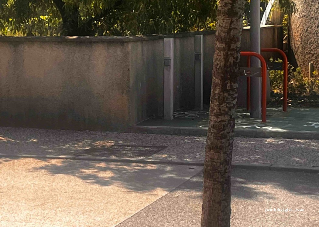 (07110) Vinezac - 1 Rue du Bourg — foto