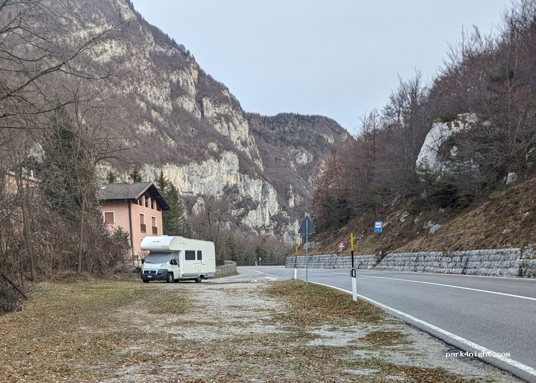 (38078) San Lorenzo in banale - SS421 — foto 2