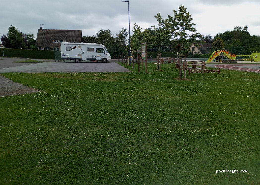 (61300) Saint-Ouen-sur-Iton - 4-12 Rue du Clos de l'Iton — foto