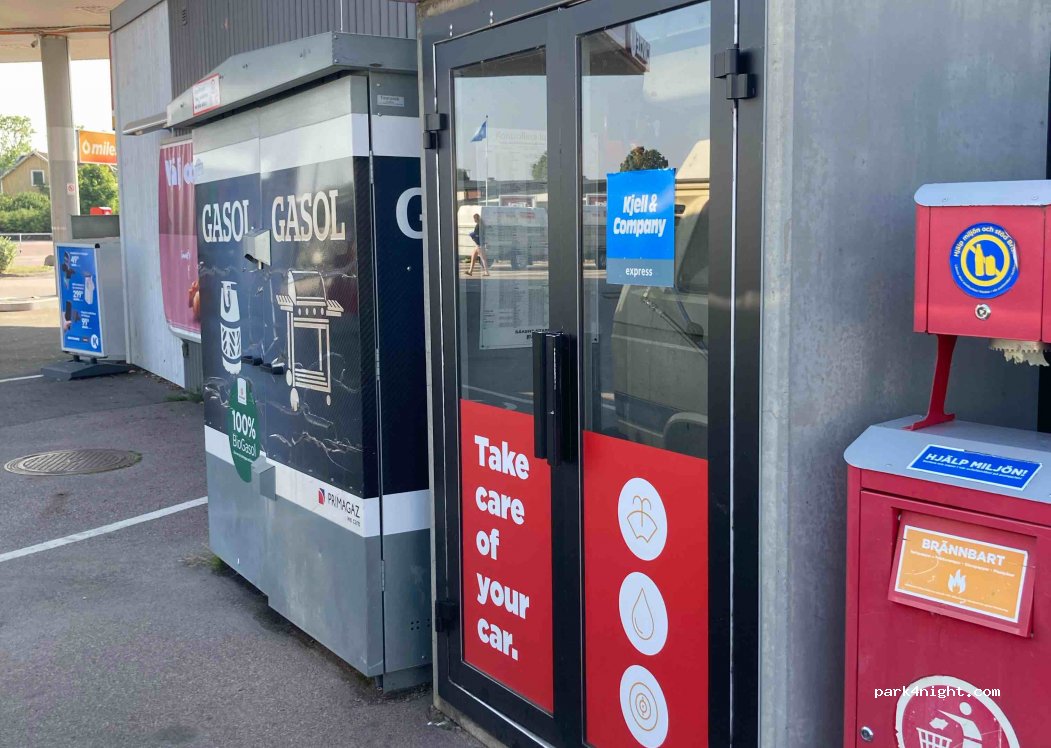 (383 32) Mönsterås - 35 Älgerumsvägen — foto 3