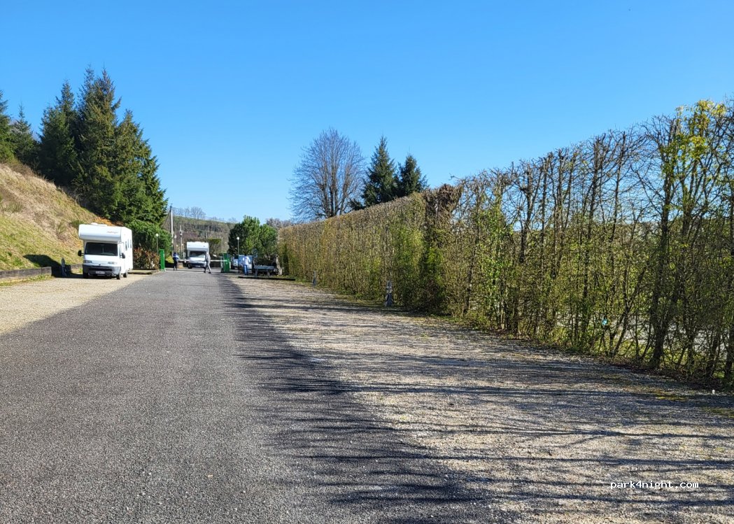 (61290) Longny-au-Perche - D111 — foto 4