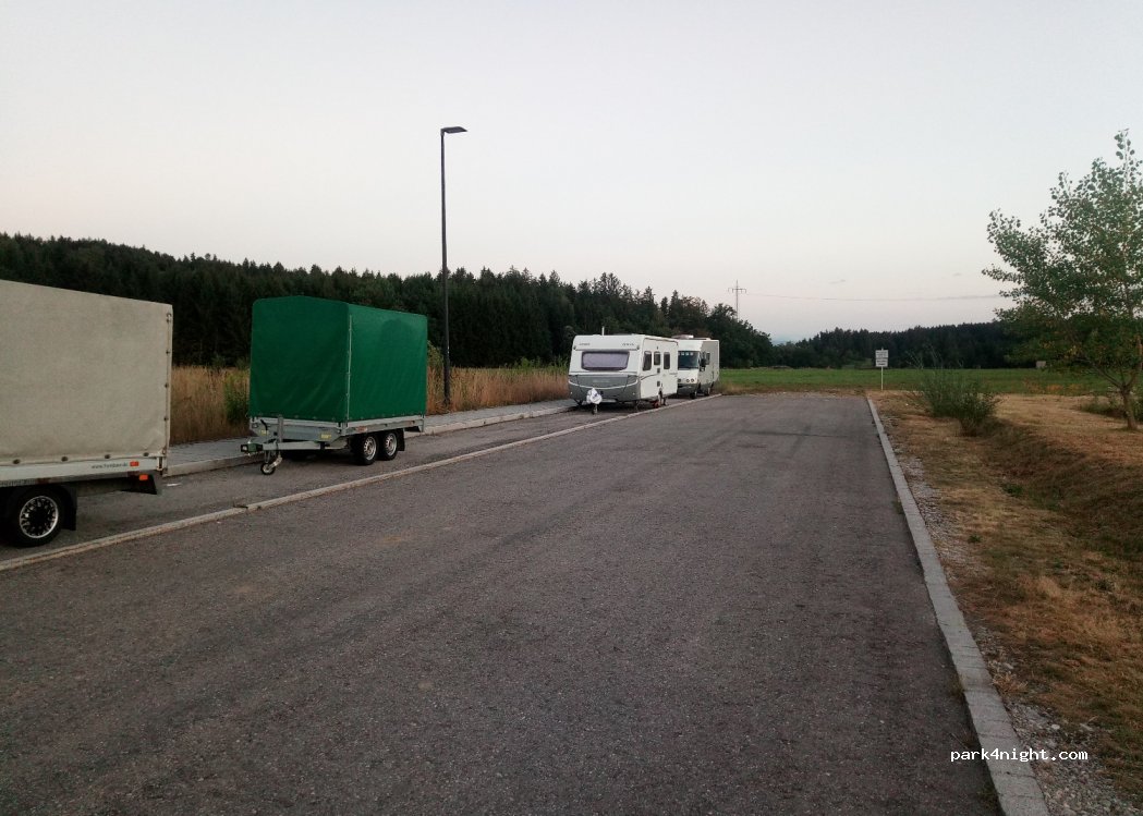 (82538) Geretsried - 7 Traunreuter Straße — foto