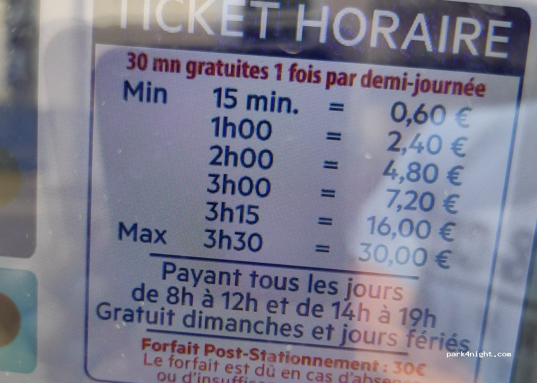 (28000) Chartres - 1 Rue des Grandes Filles Dieu — foto 3