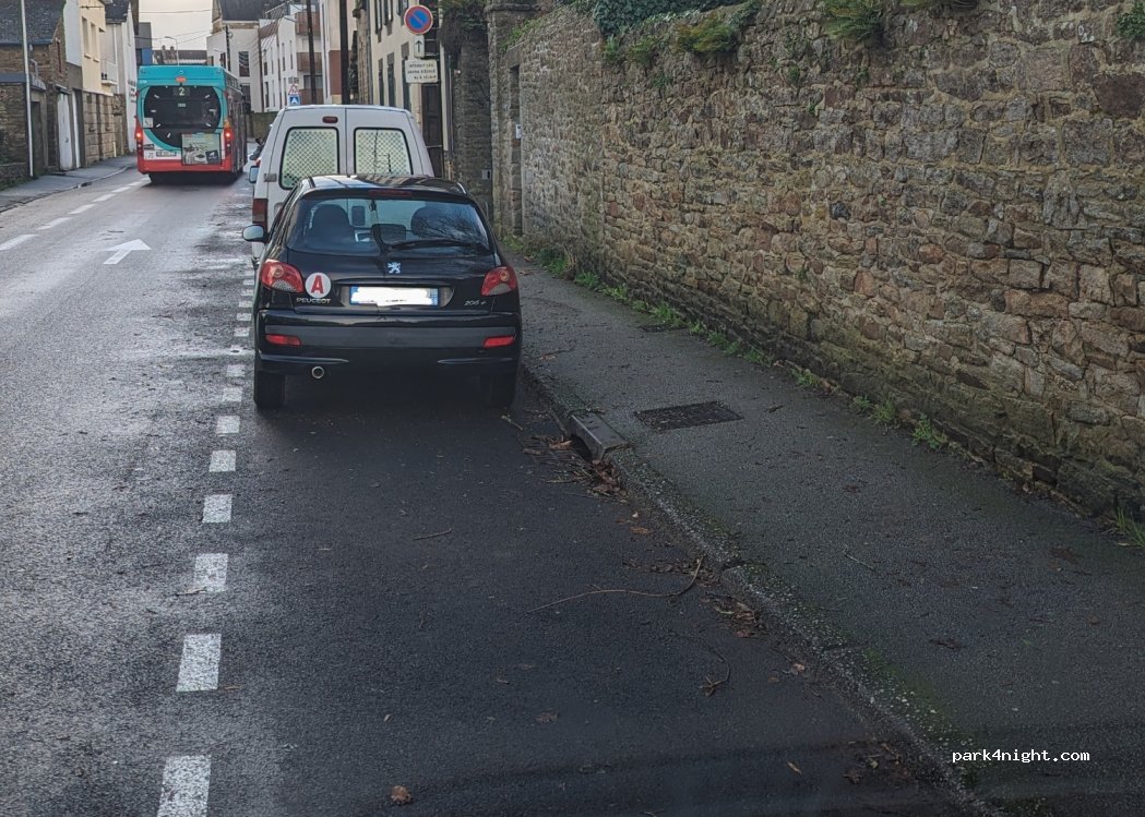 (56000) Vannes - 44 Rue Jean Gougaud — foto