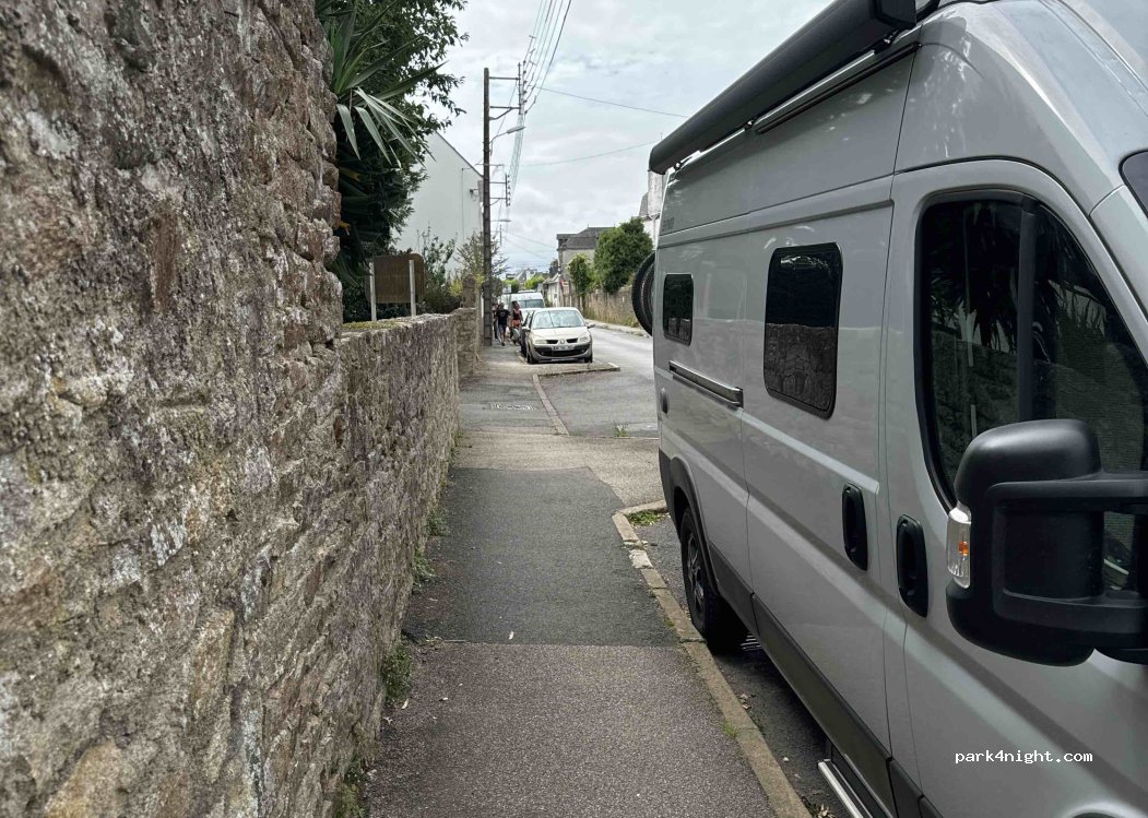 (56000) Vannes - 44 Rue Jean Gougaud — foto 2