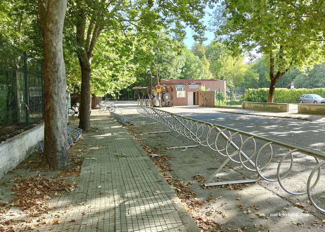 (01013) Gasteiz - 2 Zumar Hiribidea — foto