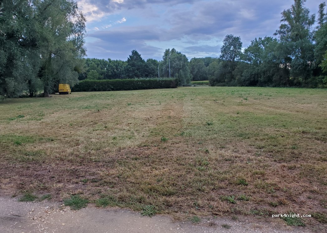 (18120) Lury-sur-Arnon - 11 Chemin des Petits Prés — foto 4