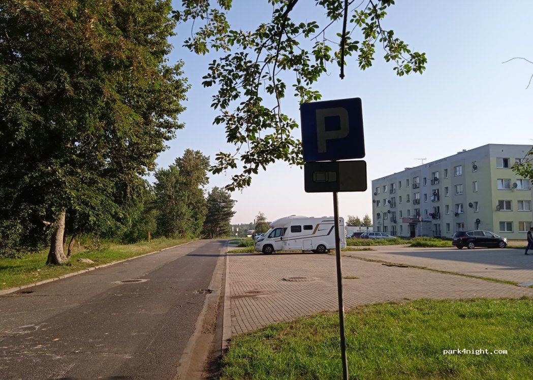 (47-225) Kędzierzyn-Koźle - 25 Władysława Broniewskiego — foto