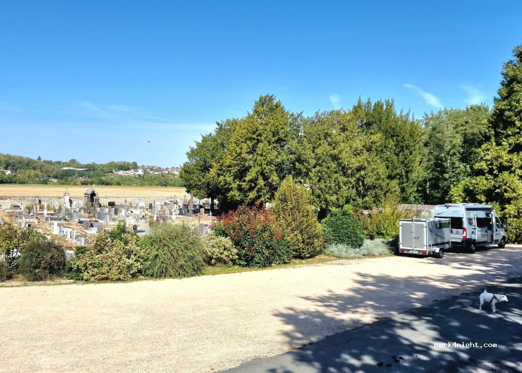 () La Chaussée-Saint-Victor - — foto 3