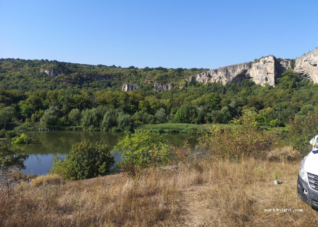 (5782) Karlukovo - — foto
