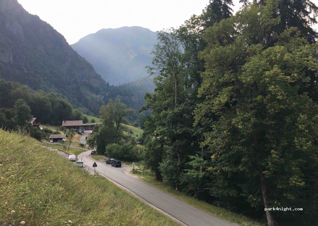 (74310) Servoz - 266 Route de l'Essert — foto 2