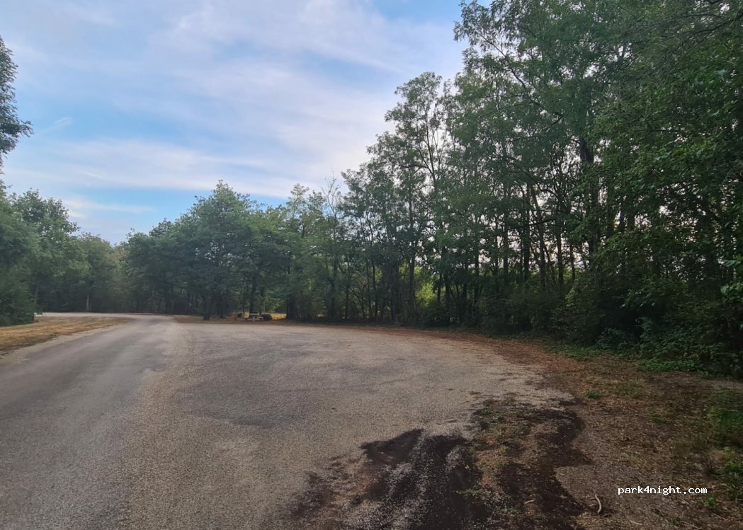 (01240) Certines - Unnamed Road — foto 2
