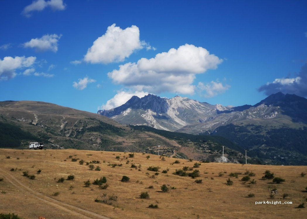() Vasije - — foto
