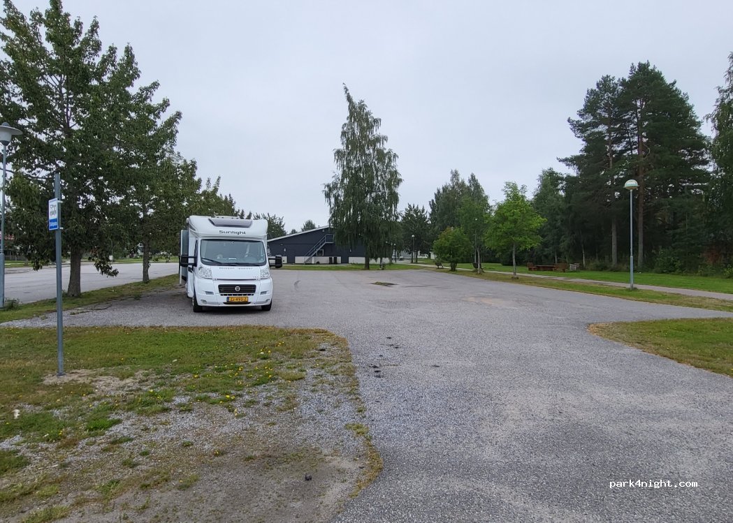 (914 31) Nordmaling - 11 Hamngatan — foto