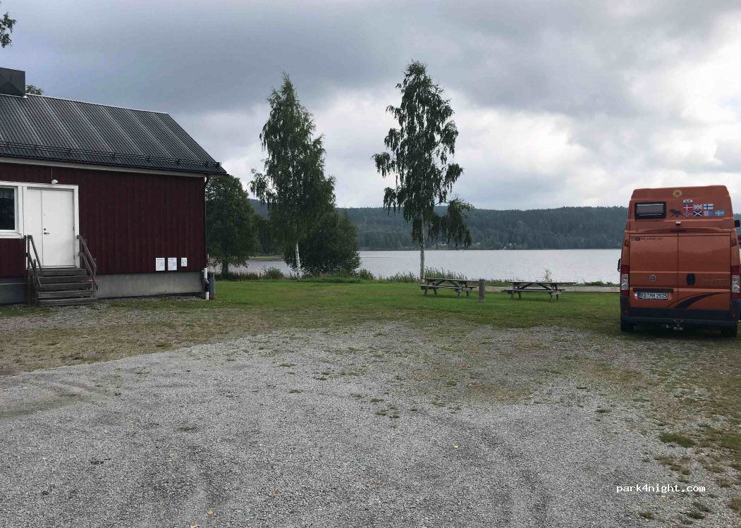 (671 96) Mangskogsvägen - Unnamed Road — foto 3