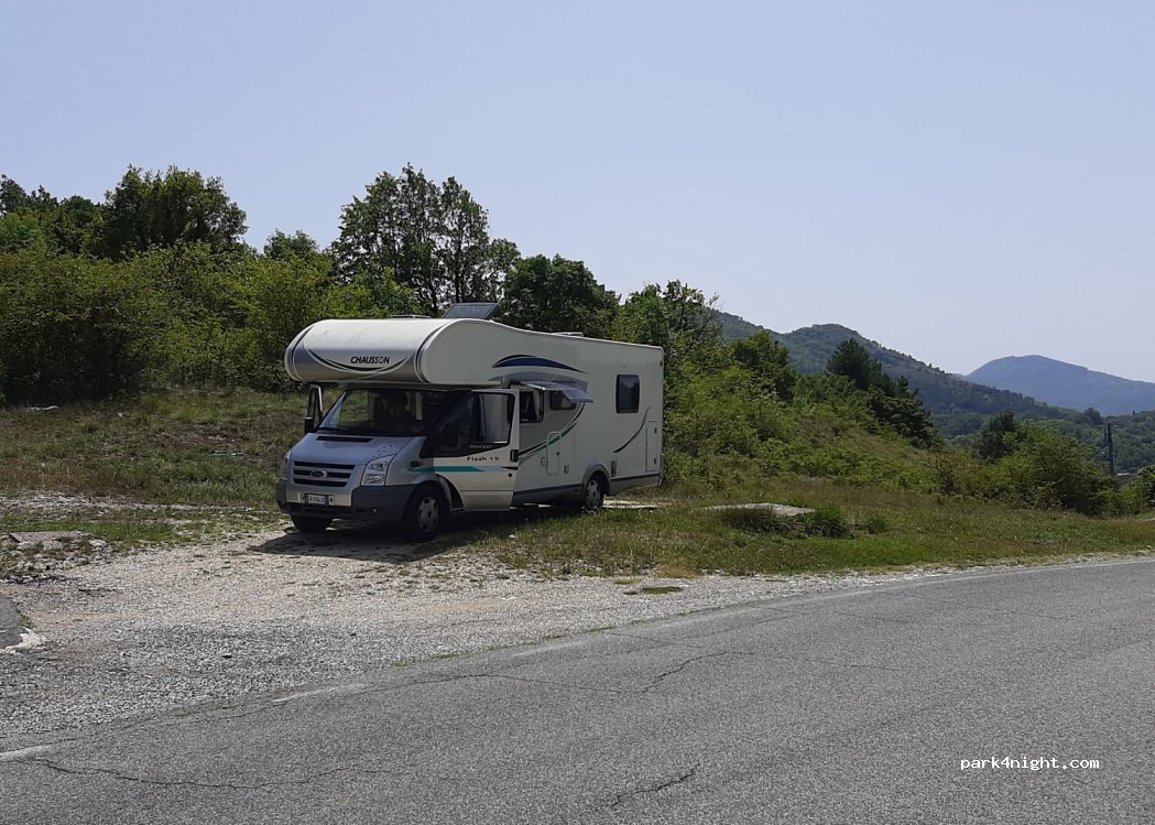 (00020) Riofreddo - 16 Strada Provinciale 38a — foto