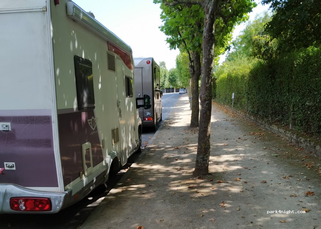 (14470) Courseulles-sur-Mer - 12 Rue de la Fontaine — foto